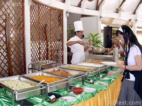 Bolifushi Island Resort 13